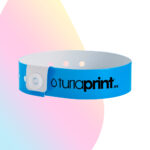 vinilo-azul-neon-con-impresion